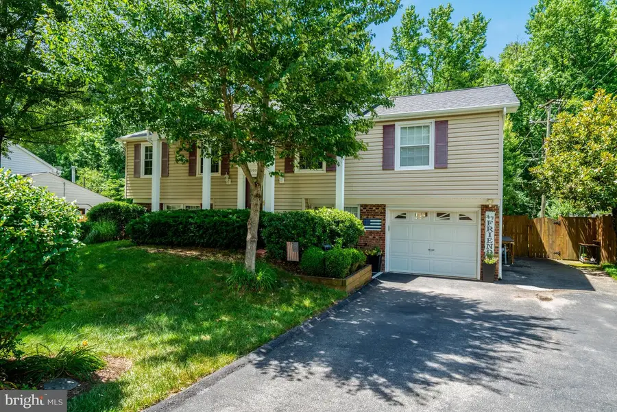 13004 Maple View Ln, Fairfax, VA 22033 - #2