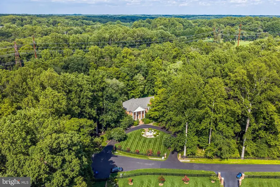 11540 Quailwood Manor Dr, Fairfax Station, VA 22039 - #3