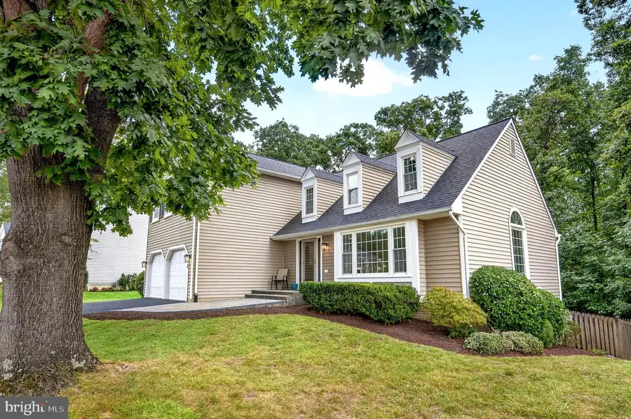 13801 Springstone Dr, Clifton, VA 20124 - #2