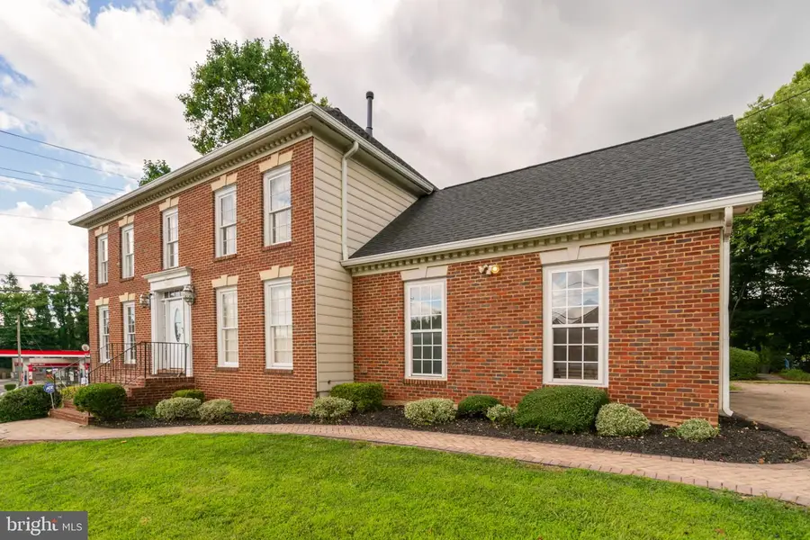 2906 Cedar Ln, Vienna, VA 22180 - #3