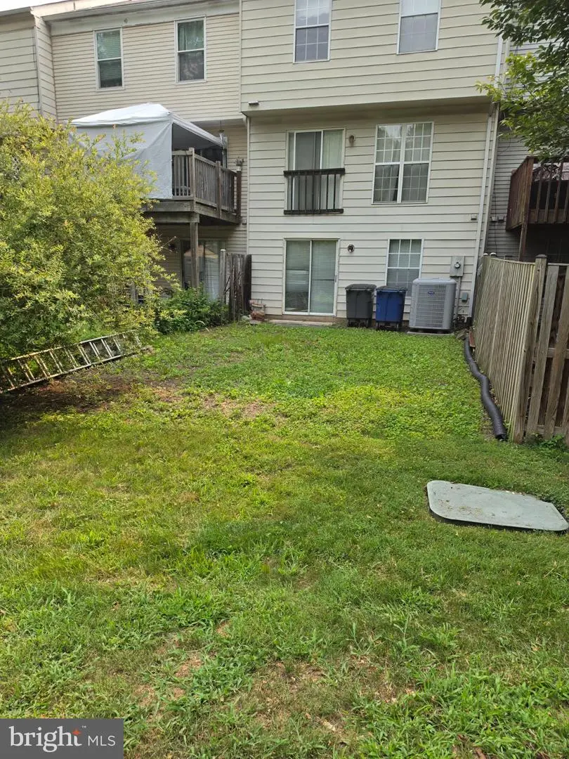 7688 Sheffield Village Ln, Lorton, VA 22079 - #3