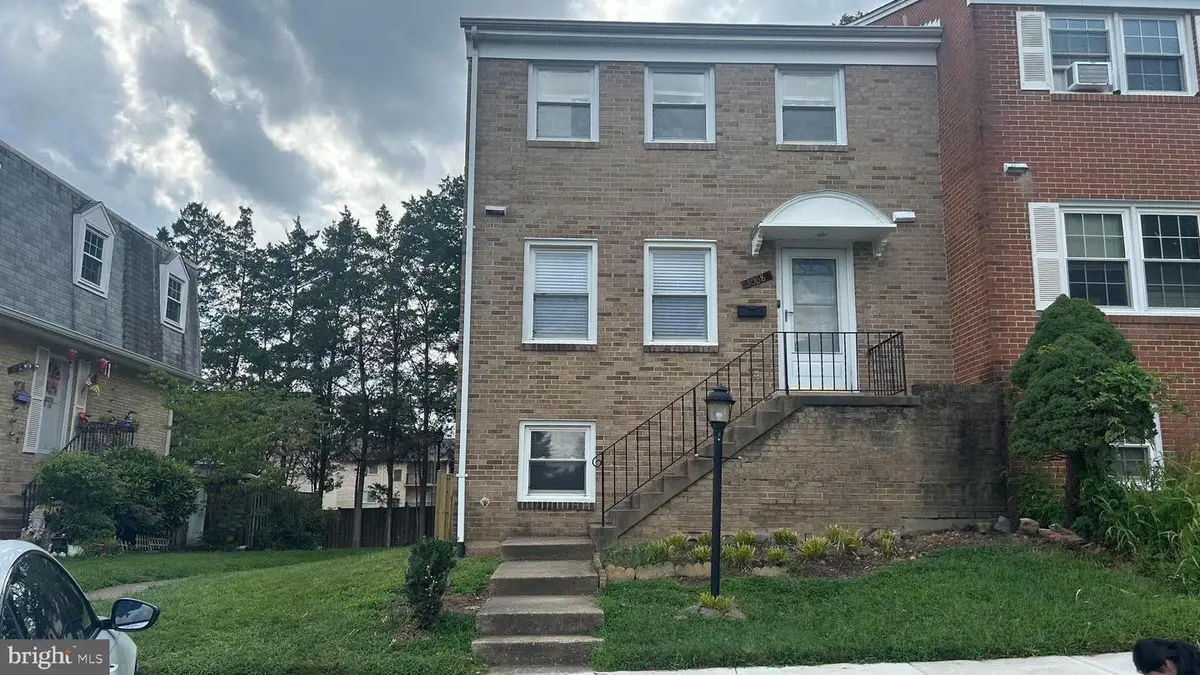 3068 Covington St, Fairfax, VA 22031 - #1