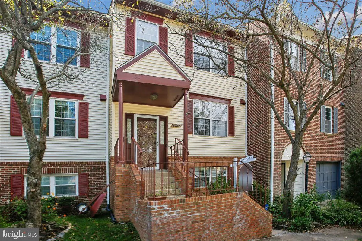 6039 Heatherwood Dr, Alexandria, VA 22310 - #1