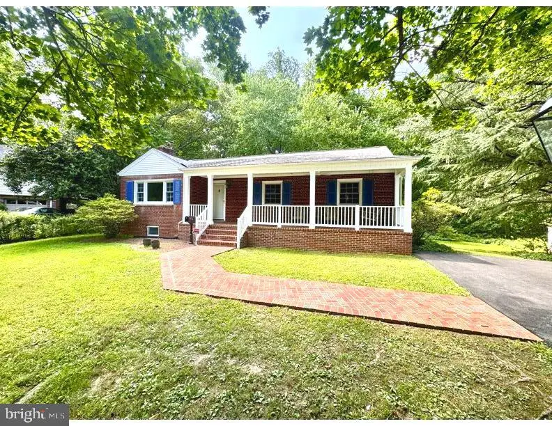 3019 Crane Dr, Falls Church, VA 22042 - #1