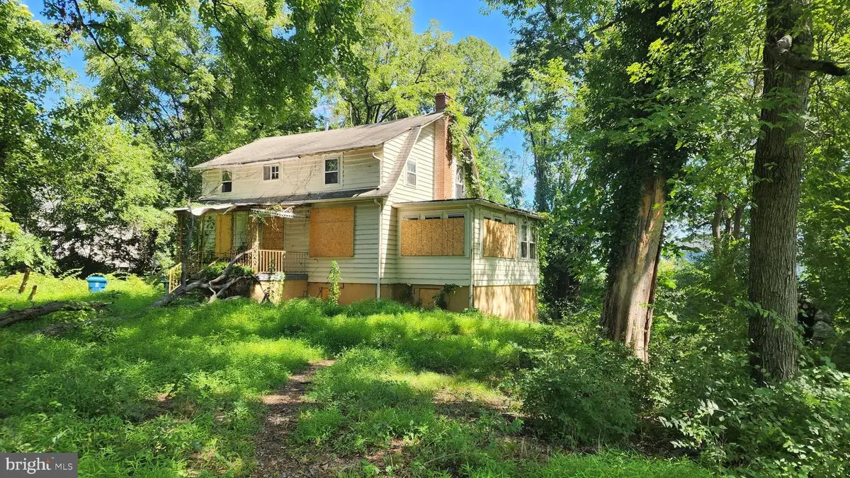 9112 Leesburg Pike, Vienna, VA 22182 - #1