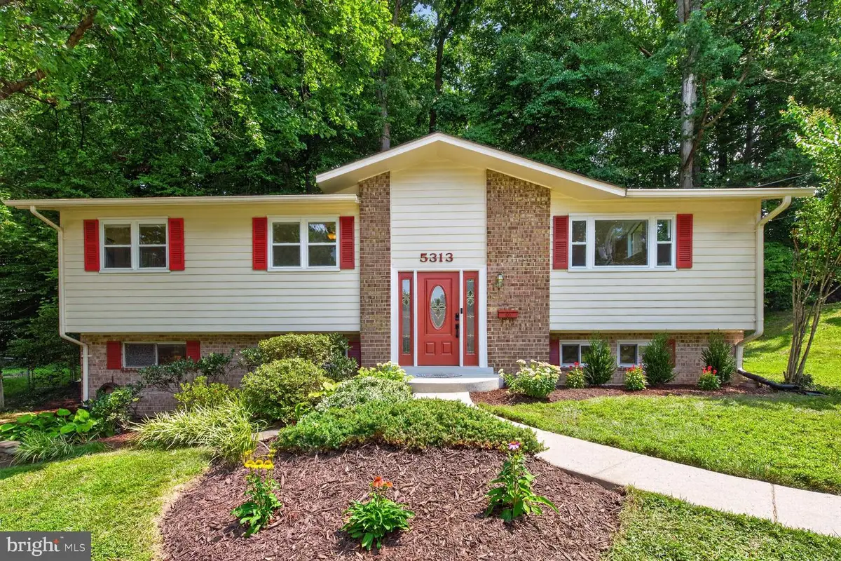 5313 Weymouth Dr, Springfield, VA 22151 - #1