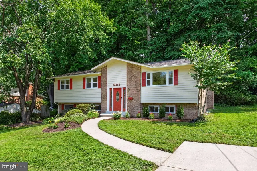 5313 Weymouth Dr, Springfield, VA 22151 - #3