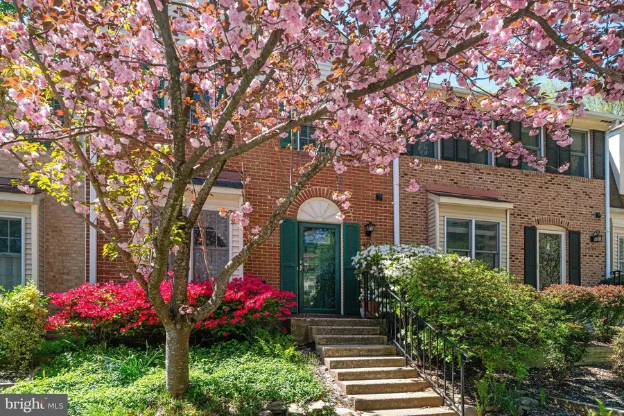 5706 Lakeside Oak Ln, Burke, VA 22015 - #2