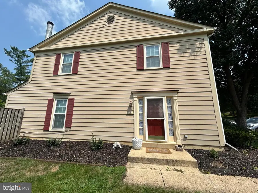 7556 Blanford Ct, Alexandria, VA 22315 - #2