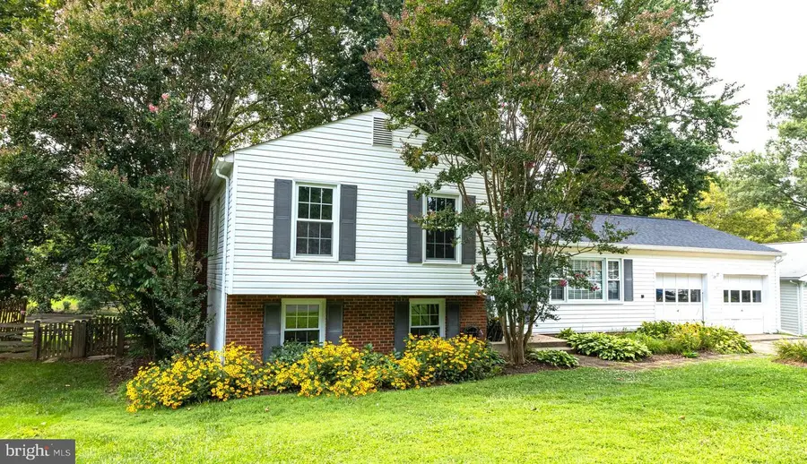 5414 Rumsford Ln, Burke, VA 22015 - #2