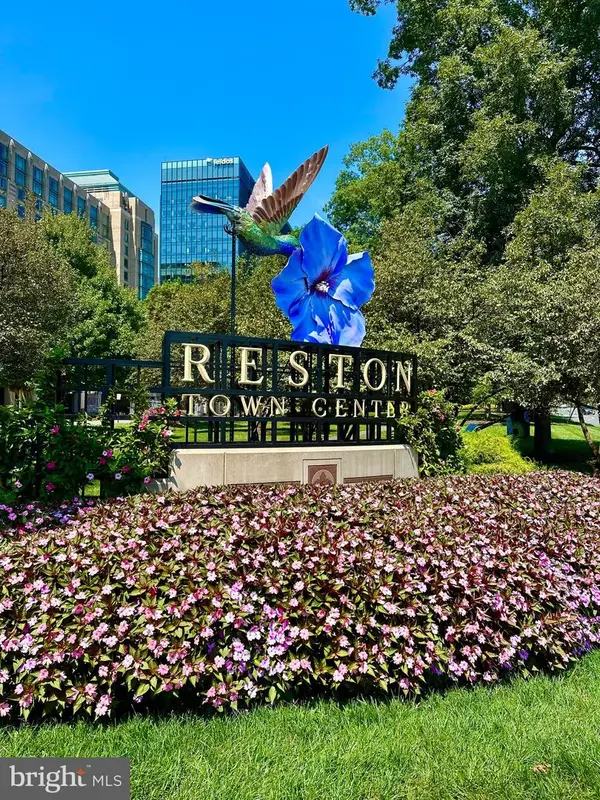 1326 Garden Cir #314, RESTON, VA 20194