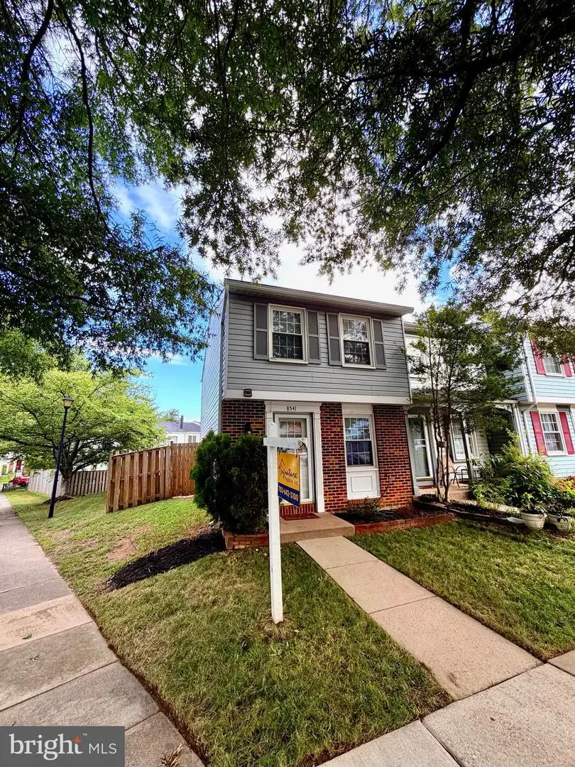 8541 Blue Rock Ln, Lorton, VA 22079 - #3