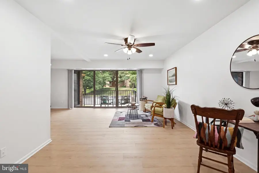 7811 Dassett Ct #204, Annandale, VA 22003 - #3