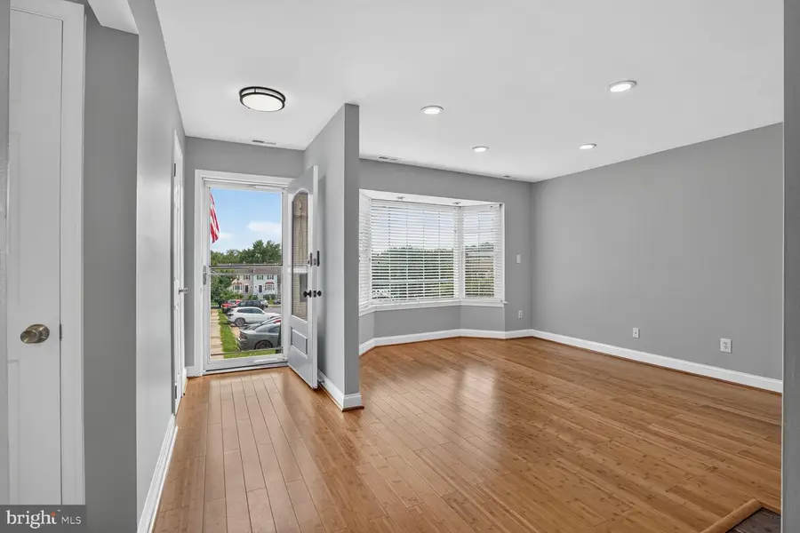 4135 Weeping Willow Ct #143b, Chantilly, VA 20151 - #2