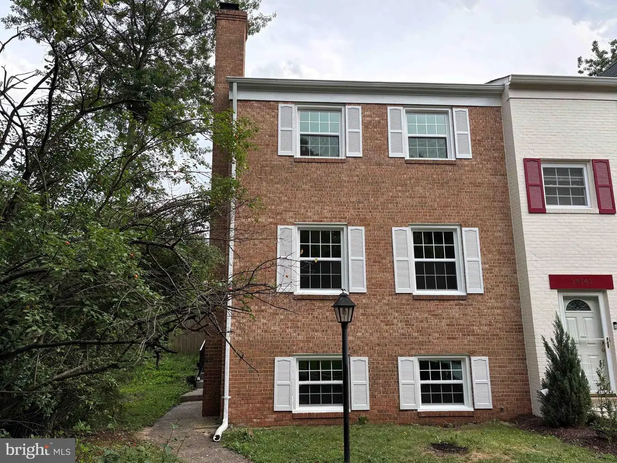 14739 Gatwick Sq, Centreville, VA 20120 - #1