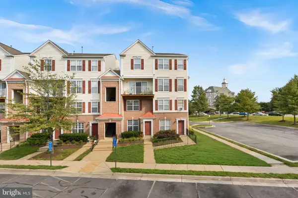 13384 Spofford Rd #102, HERNDON, VA 20171