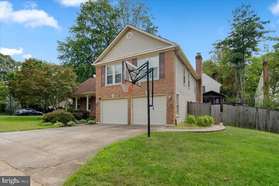 9303 Macswain Pl, Springfield, VA 22153 - #2