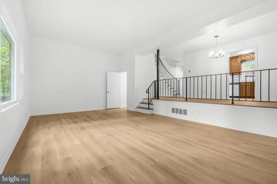 5915 Prince George Dr #323, Springfield, VA 22152 - #3