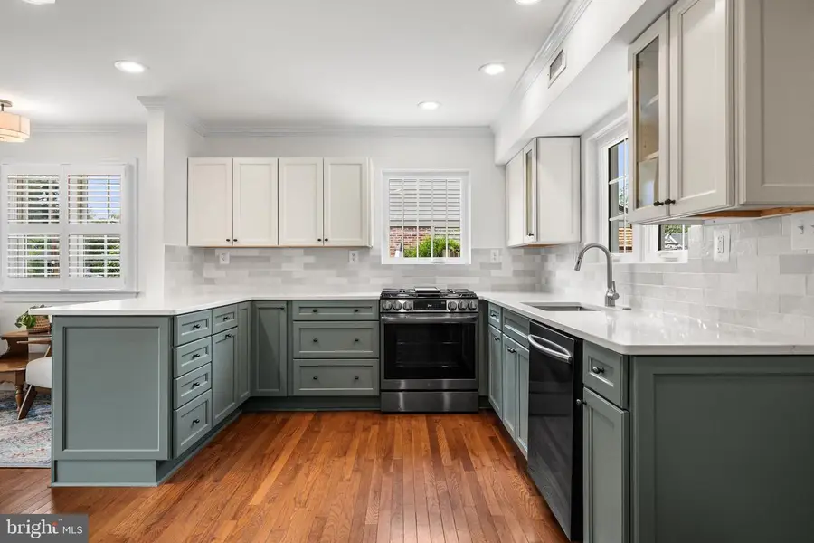8003 Jackson Rd, Alexandria, VA 22308 - #3