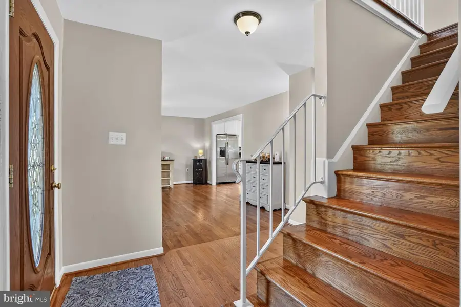 5811 Ottawa Rd, Centreville, VA 20120 - #2
