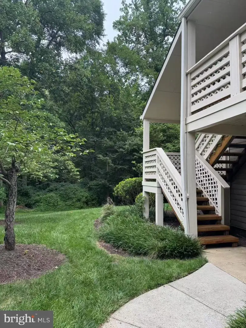 7676 Willow Point Dr #7676, Falls Church, VA 22042 - #3