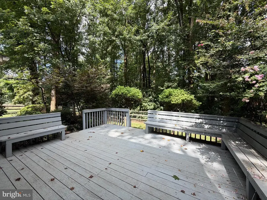 9926 Stone Wood Ct, Burke, VA 22015 - #3