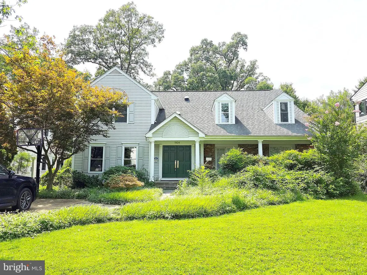 1904 Dalmation Dr, McLean, VA 22101 - #1