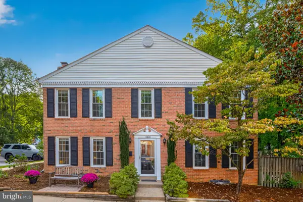 11870 Abercorn Ct, RESTON, VA 20191