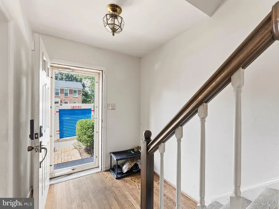 4321 Marjoram Ct, Alexandria, VA 22310 - #2