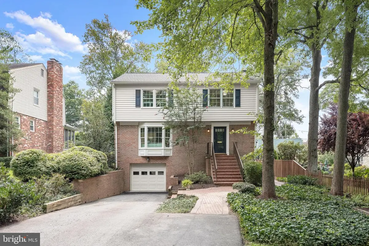 3047 Holly St, Falls Church, VA 22044 - #1