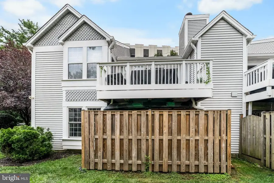 3401 Lakeside View Dr #18-3, Falls Church, VA 22041 - #3