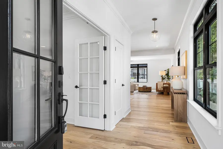 8006 Fort Hunt Rd, Alexandria, VA 22308 - #3