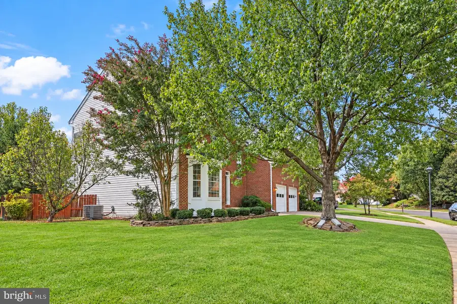 13109 Peach Leaf Pl, Fairfax, VA 22030 - #3