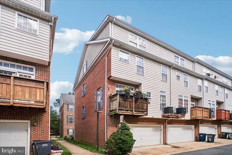 3683 Madison View Ln, Falls Church, VA 22041 - #2