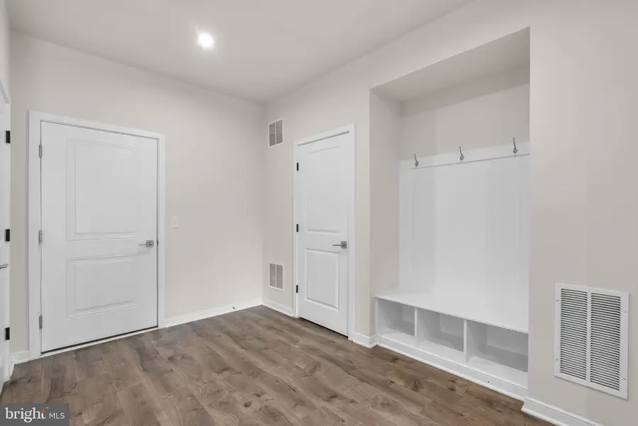 2604 Loganberry Dr, Herndon, VA 20171 - #3