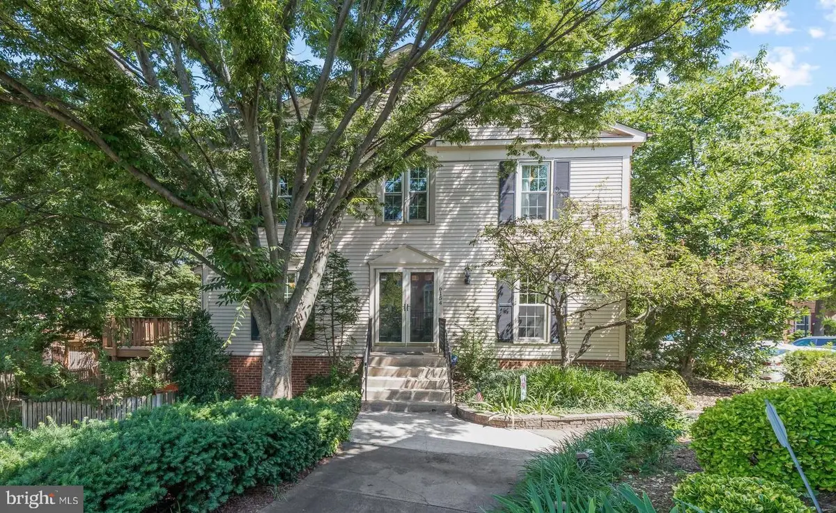 6154 Wellington Commons Dr, Alexandria, VA 22310 - #1