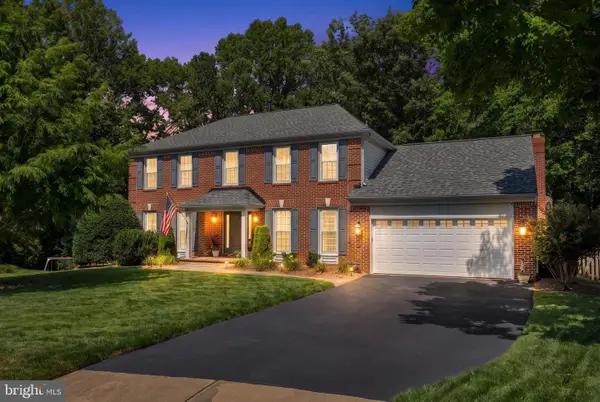8101 Jeffrey Ct, FAIRFAX STATION, VA 22039