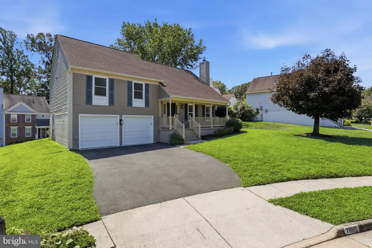 7685 Green Garland Dr, Springfield, VA 22153 - #1