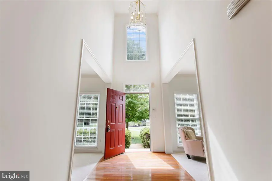 8558 Fisher Woods Dr, Lorton, VA 22079 - #2