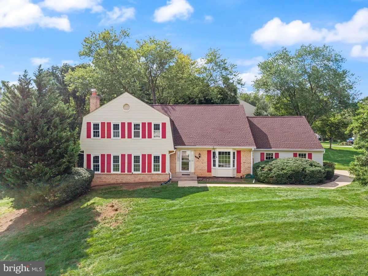 1824 Abbey Oak Dr, Vienna, VA 22182 - #1