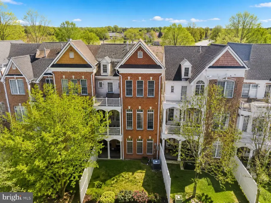 7714 Spoleto Ln #54, McLean, VA 22102 - #2