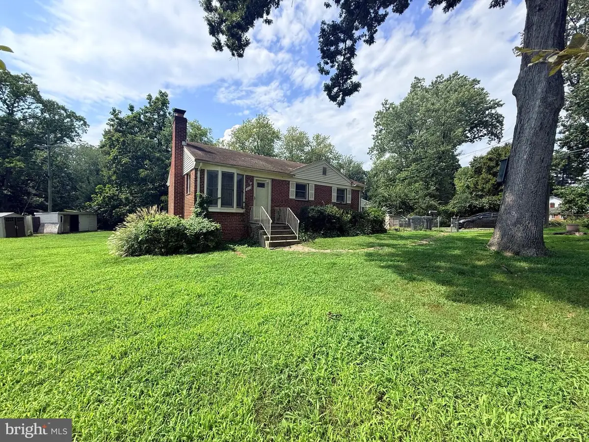 3310 Brush Dr, Falls Church, VA 22042 - #1