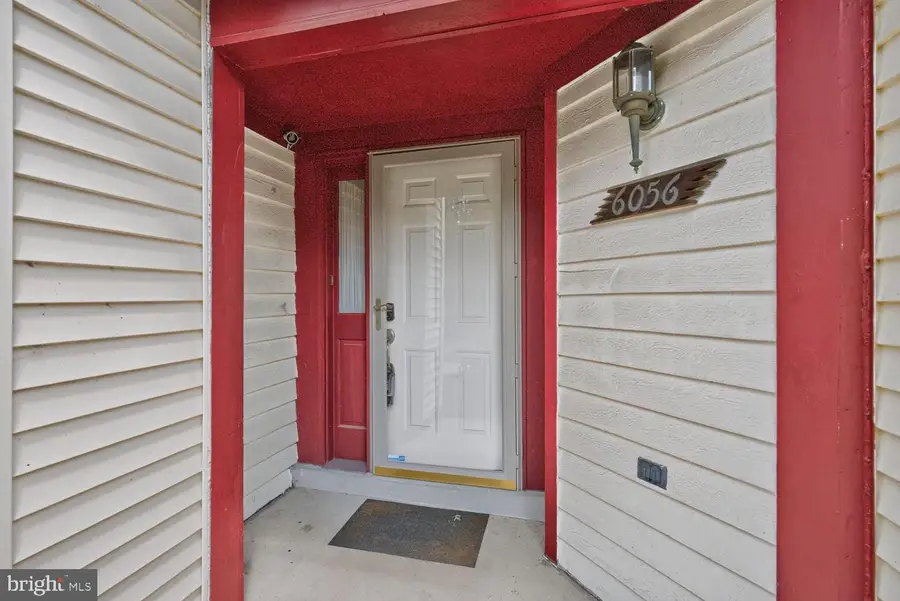 6056 Knights Ridge Way, Alexandria, VA 22310 - #2