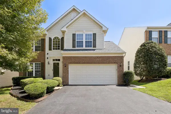 9741 Plaskett Forest Ln, LORTON, VA 22079