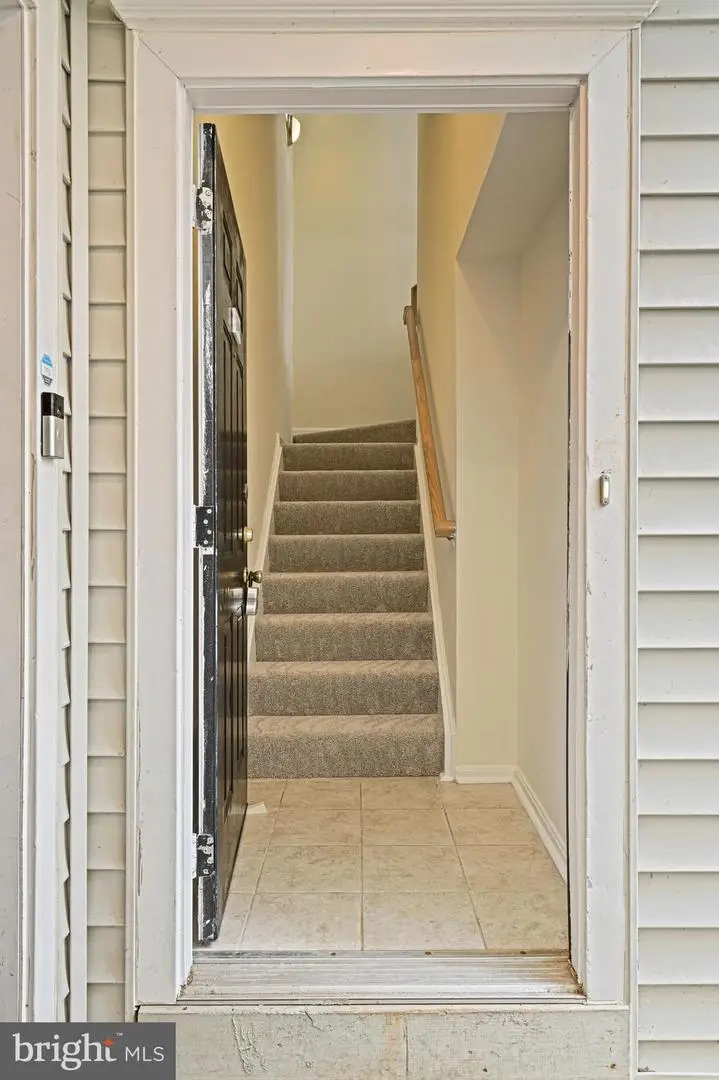 13096 Marcey Creek Rd, Herndon, VA 20171 - #3