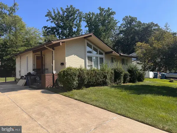 8510 Cottage St, VIENNA, VA 22180