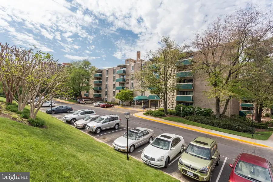 6133 Leesburg Pike #201, Falls Church, VA 22041 - #2