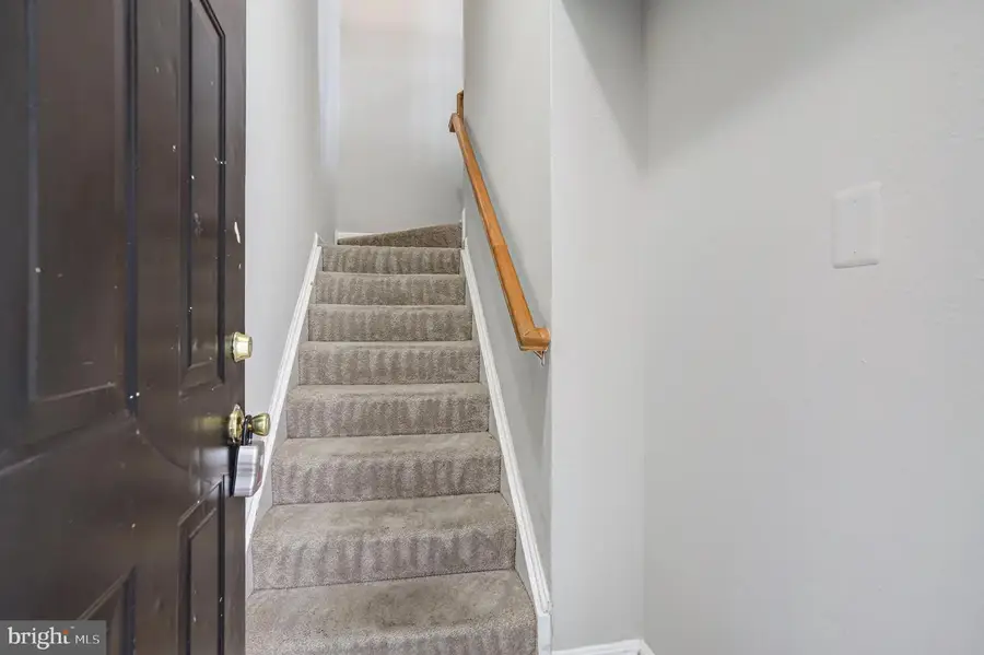 2426 Coopers Branch Ct #2426, Herndon, VA 20171 - #3