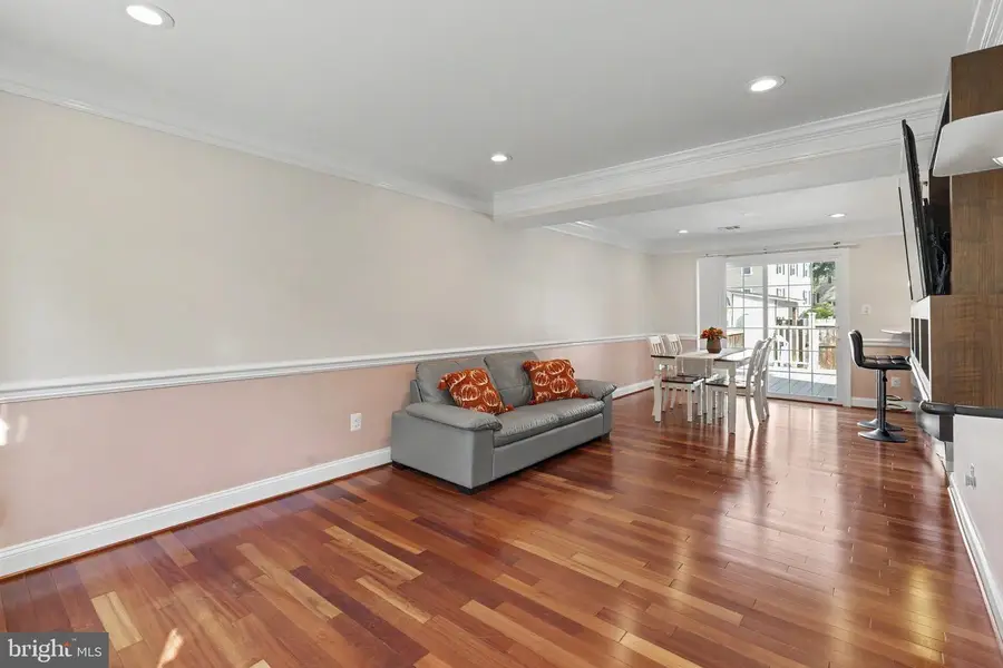 7733 Durer Ct, Springfield, VA 22153 - #3