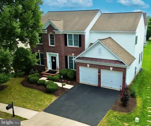 8955 Birch Bay Cir, LORTON, VA 22079